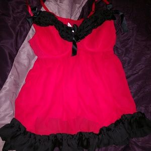 Ruffled and sheer babydoll - size 26/28